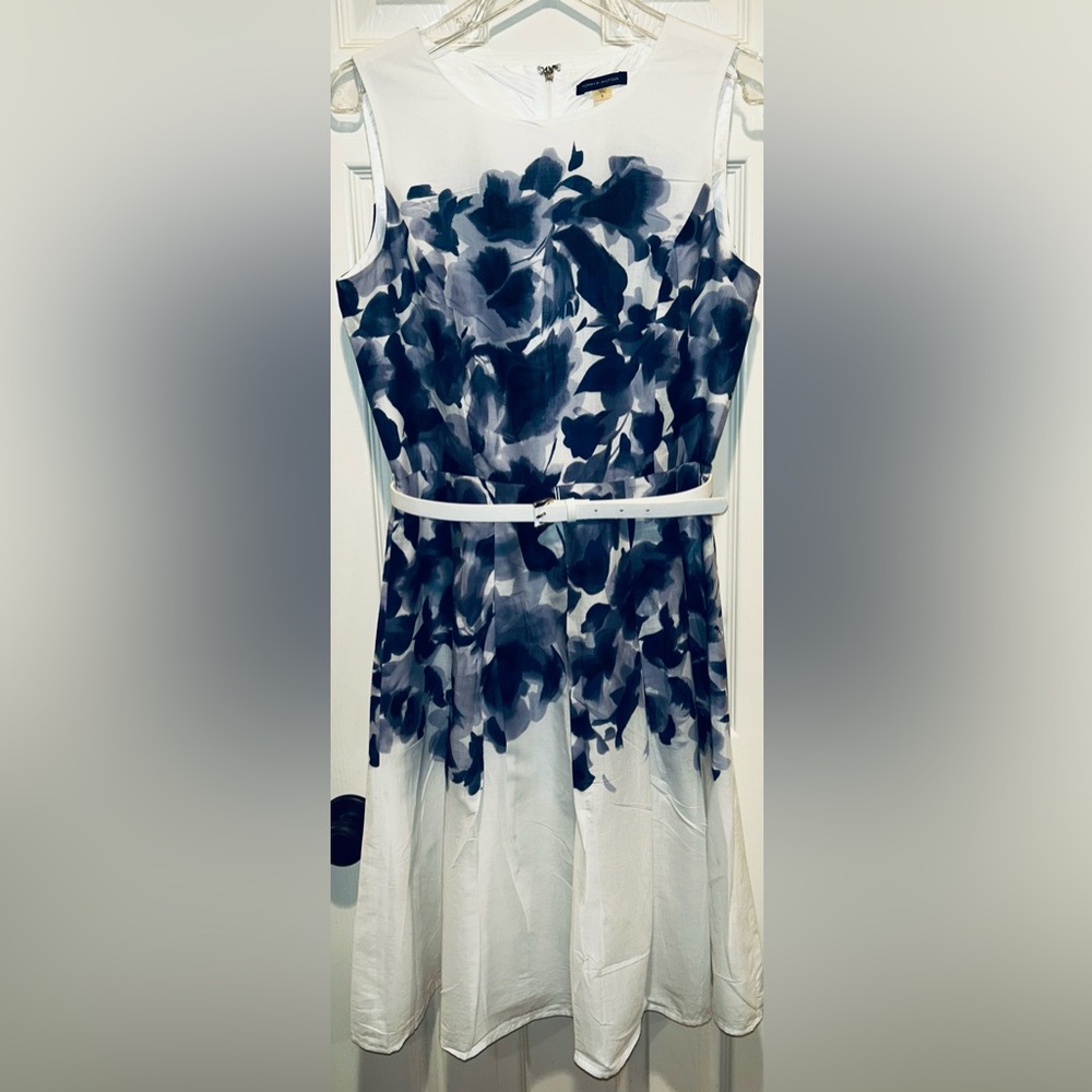 Tommy Hilfiger Blue White Floral Sleeveless A-Line Midi Dress with White Belt